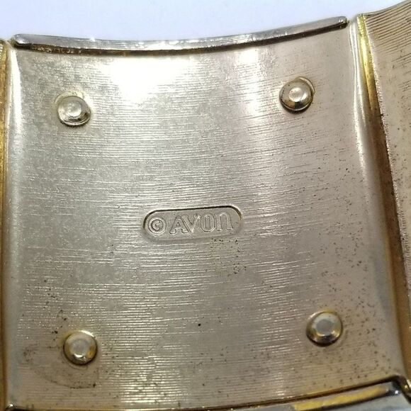 Vintage Avon Wide Cream Enamel Square and Gold Tone Cuff Bangle Bracelet, Estate - Picture 5 of 7